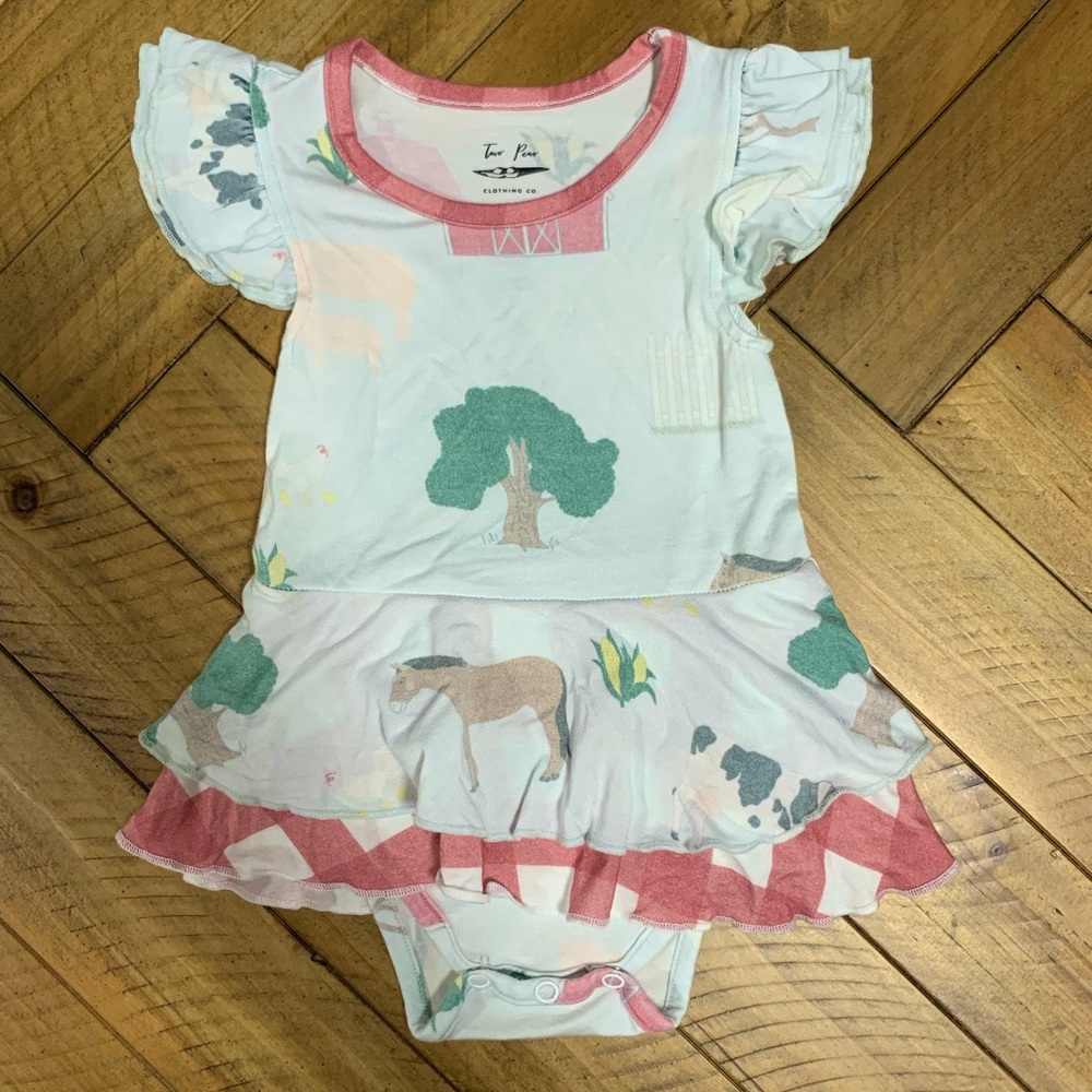Two Peas Clothing Co Farm Bubble Bodysuit